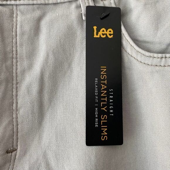 Lee Instantly Slims Straight Leg Relaxed Fit High Rise Jean Size 14 - Picture 3 of 14